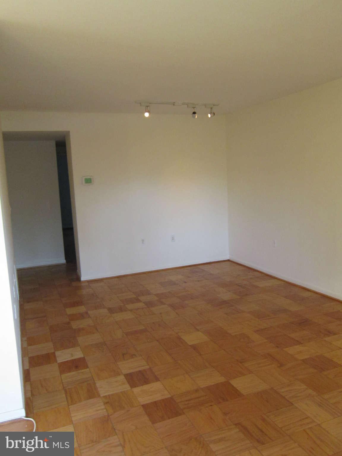 120 Cross Keys Road, Unit A Baltimore, MD 21210 - Photo 3 of 17 Living Room