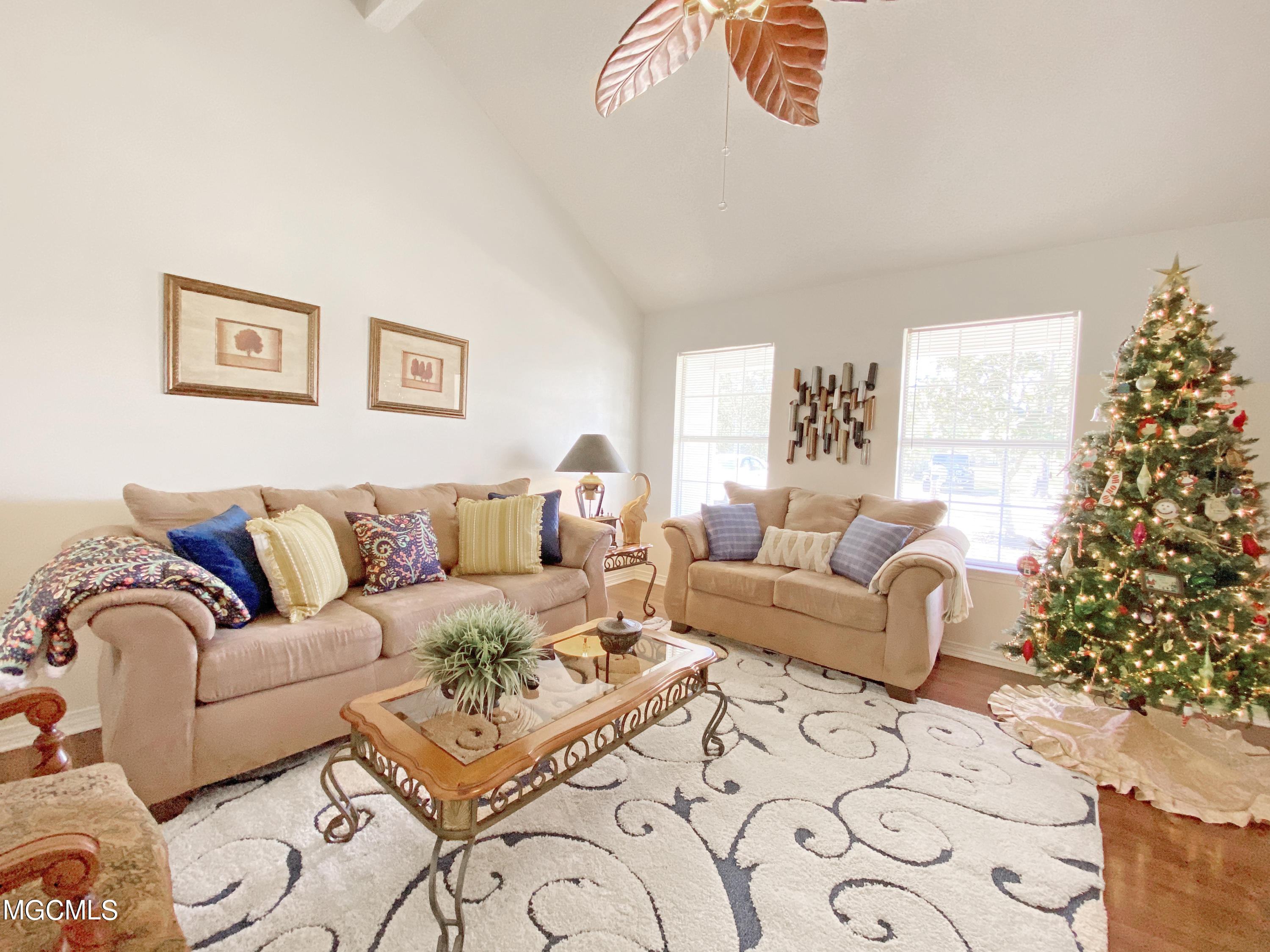 1316 Deana Road Ocean Springs, MS 39564 - Photo 4 of 23 IMG_2679 copy