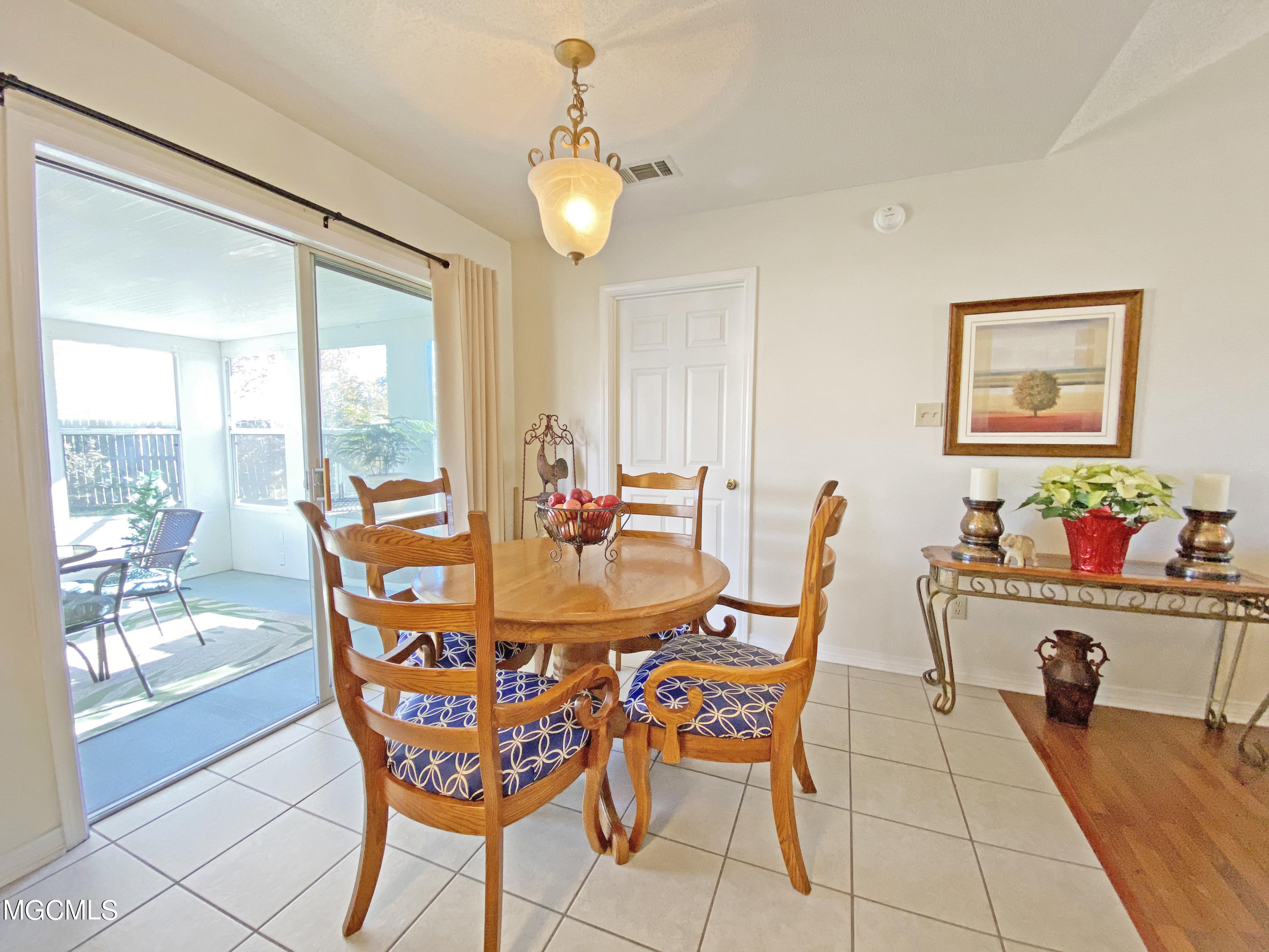 1316 Deana Road Ocean Springs, MS 39564 - Photo 6 of 23 IMG_2691 copy