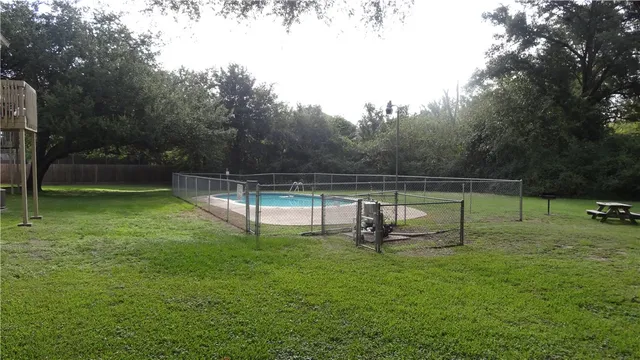 $109,000 | 4401 Carter Creek Parkway, Unit 12, Bryan, TX 77802