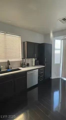 $2,600 | 7192 Shimmering Avenue, Henderson, NV 89011