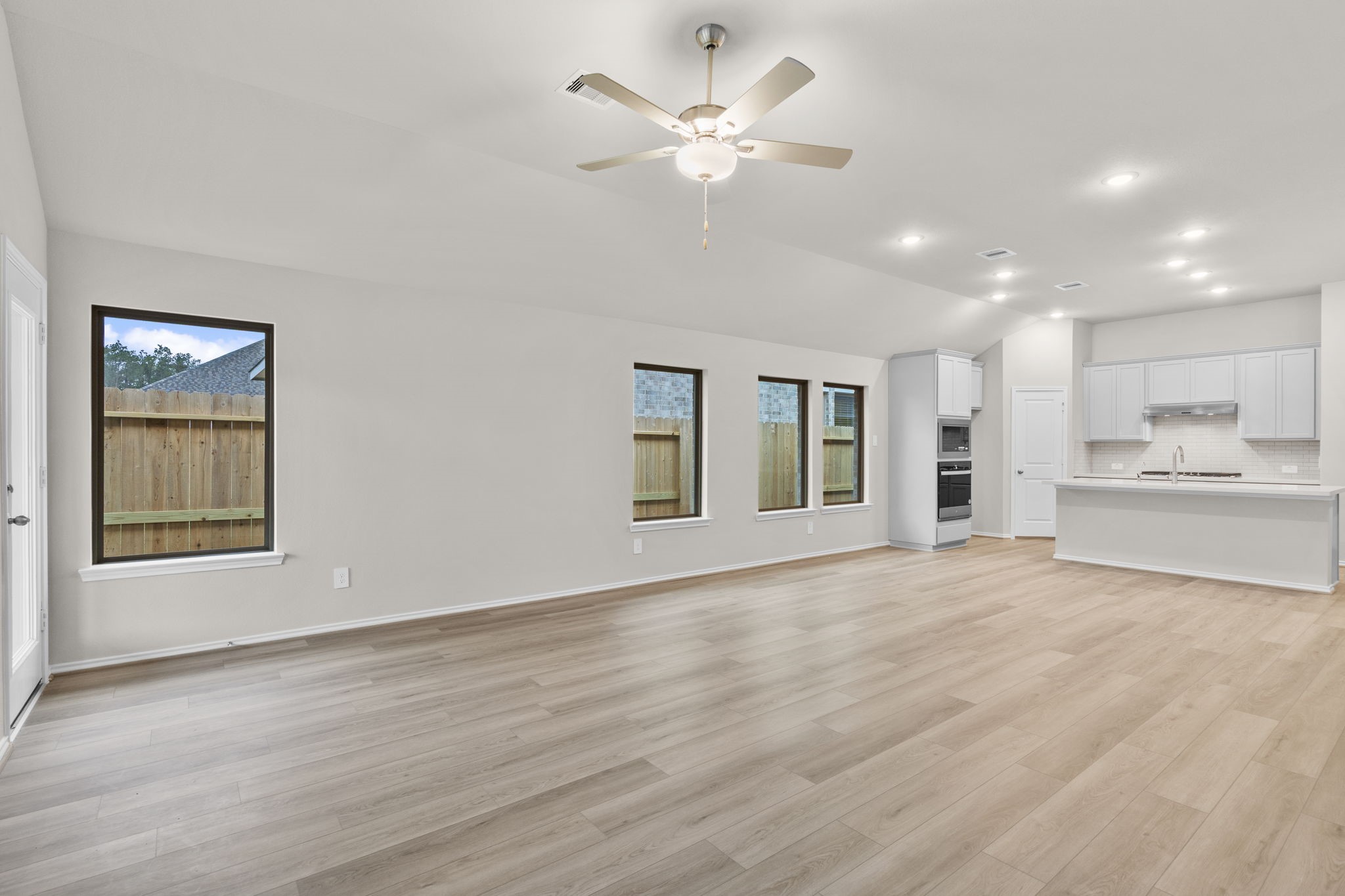 9526 Sierra Crest Lane Porter, TX 77365 - Photo 13 of 38