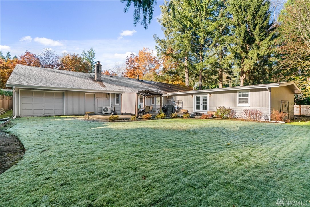 23347 Southeast May Valley Road Issaquah, WA 98027 - Photo 29 of 40