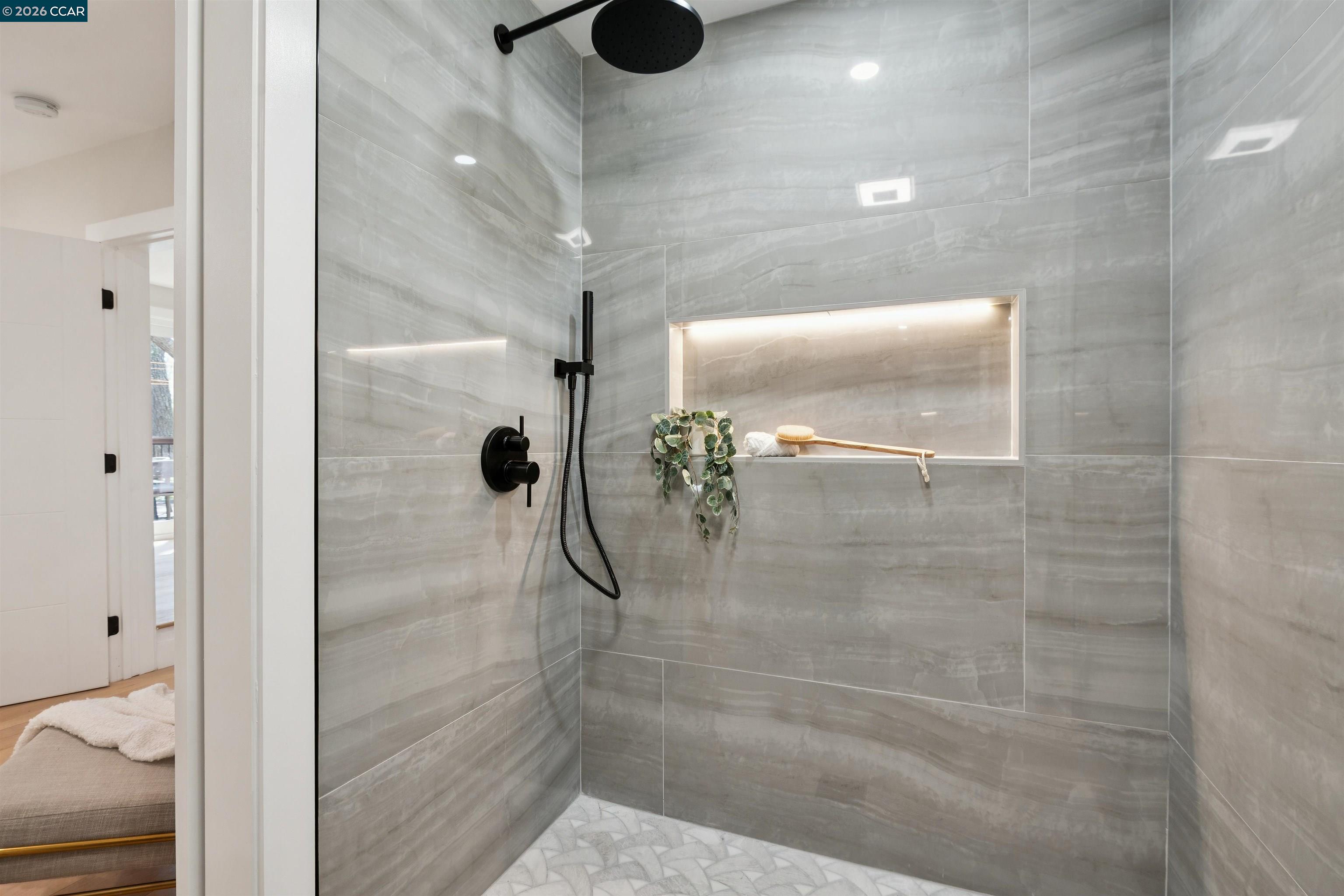 50 Overhill Road Orinda, CA 94563 - Photo 26 of 46 Gallery Image 26
