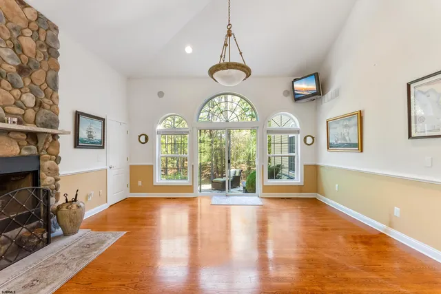 $935,000 | 2076 Hendricks Avenue, Waterford Works, NJ 08089