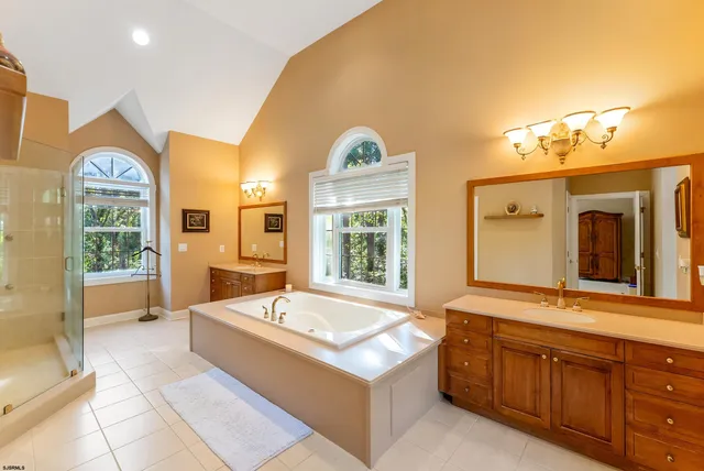 $935,000 | 2076 Hendricks Avenue, Waterford Works, NJ 08089