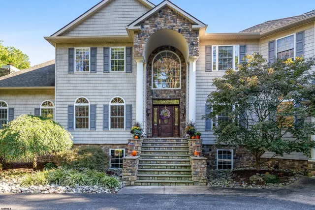 $935,000 | 2076 Hendricks Avenue, Waterford Works, NJ 08089