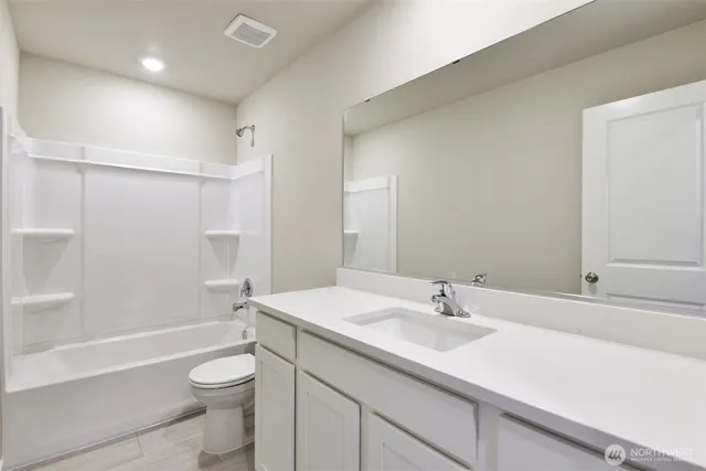 $605,900 | 9715 Hay Street Southeast, Yelm, WA 98597