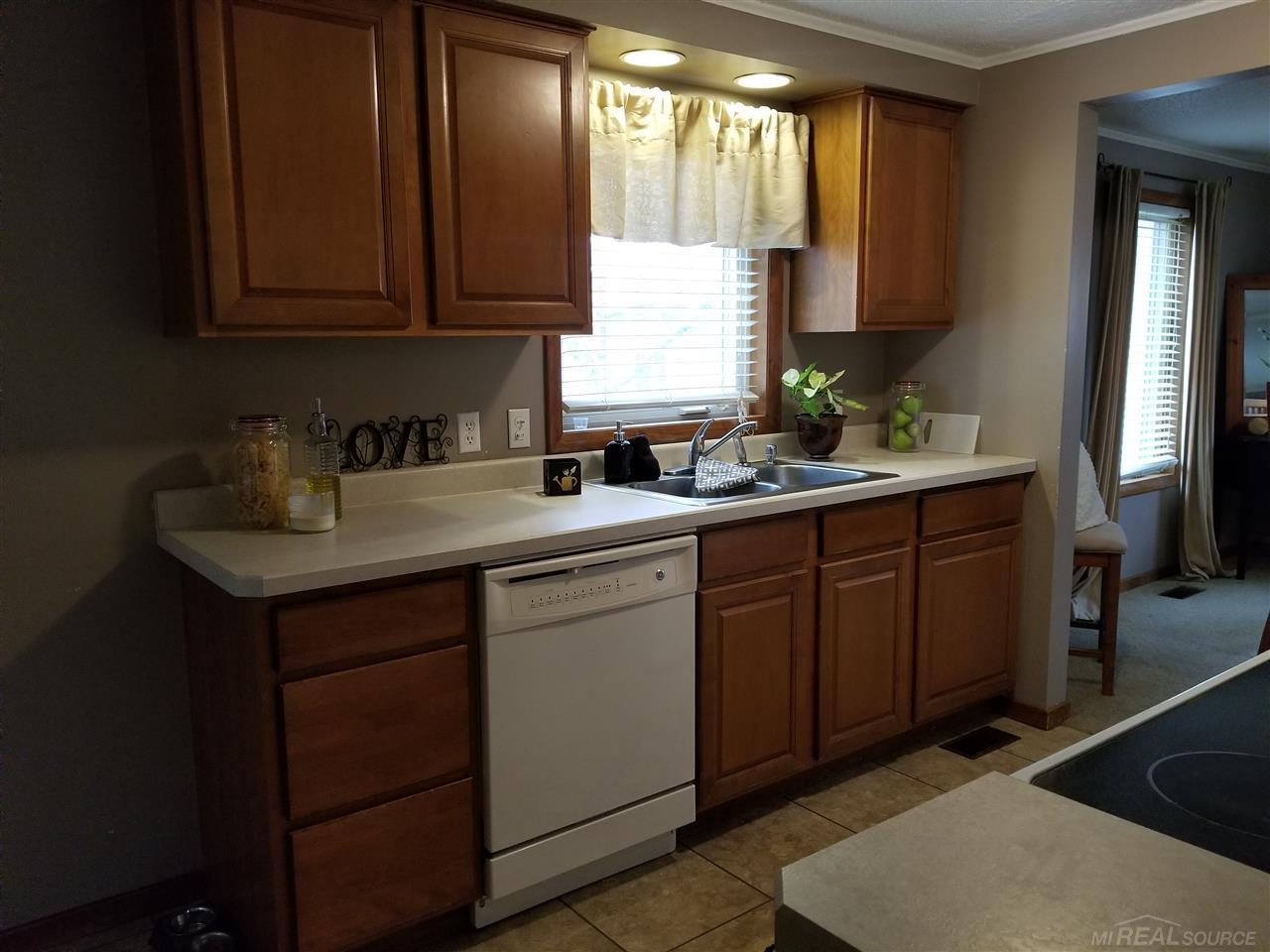 7100 Townsend Road Lexington, MI 48450 - Photo 13 of 29