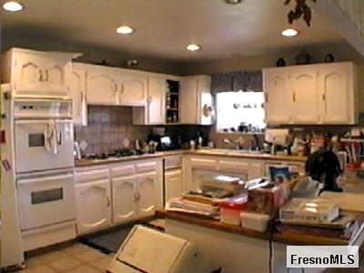 11291 Tollhouse Road Clovis, CA 93619 - Photo 4 of 10