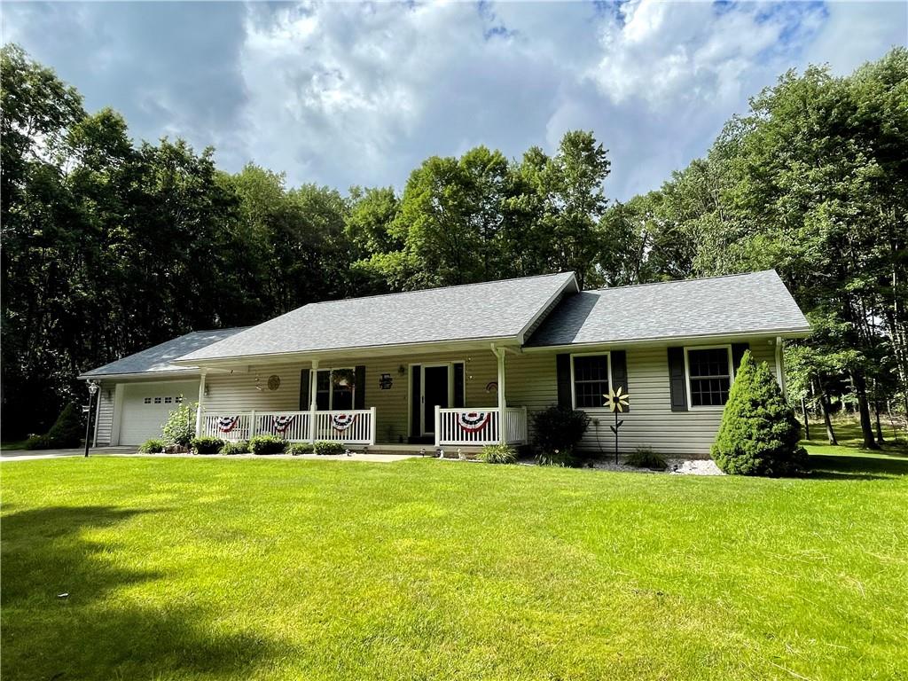 123 Hunt Road Butler, PA 16001 - Photo 3 of 44 a front view of house with yard and green space