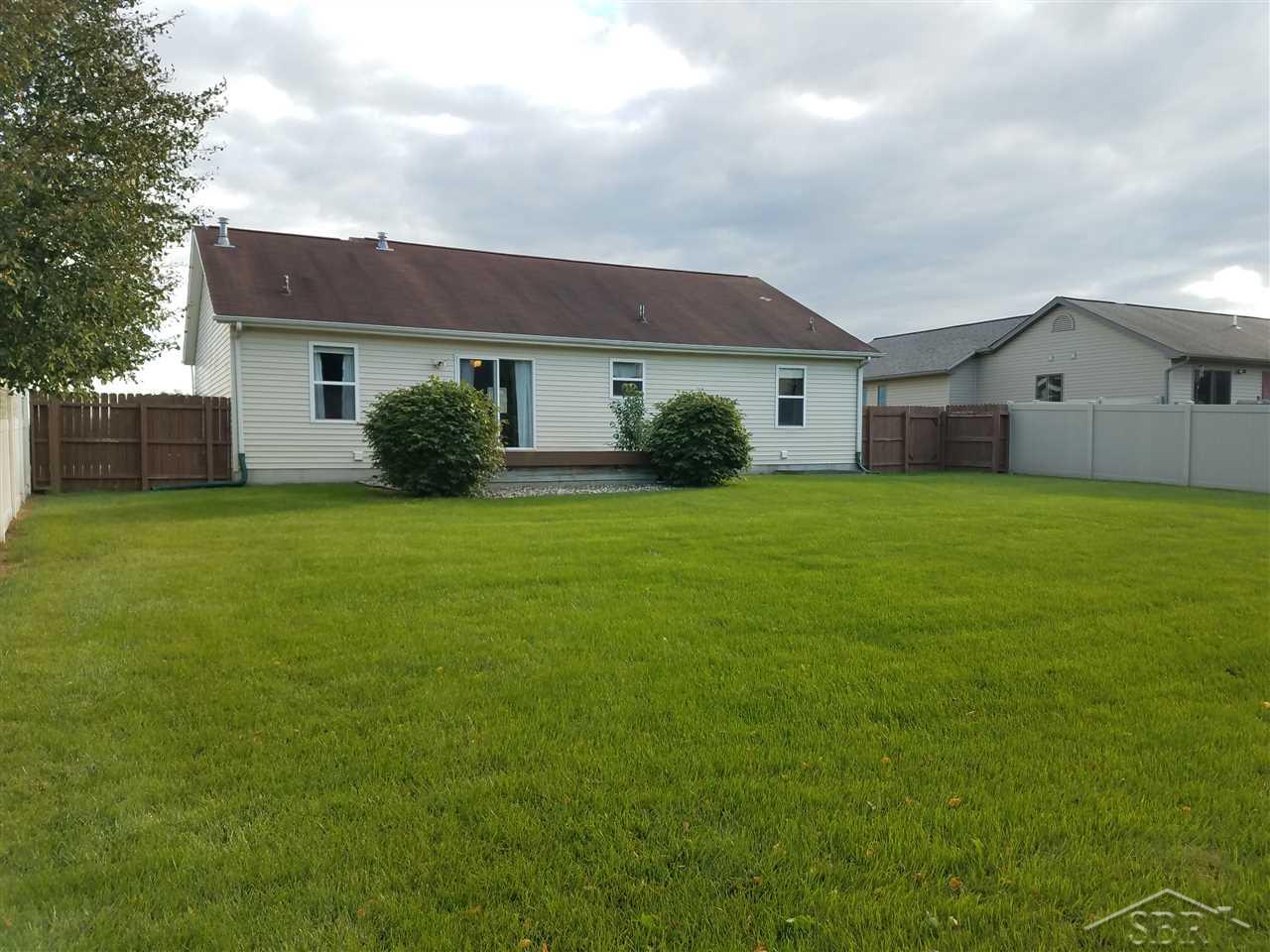11182 Wilkinson Road Freeland, MI 48623 - Photo 35 of 37 31360764-34.JPG