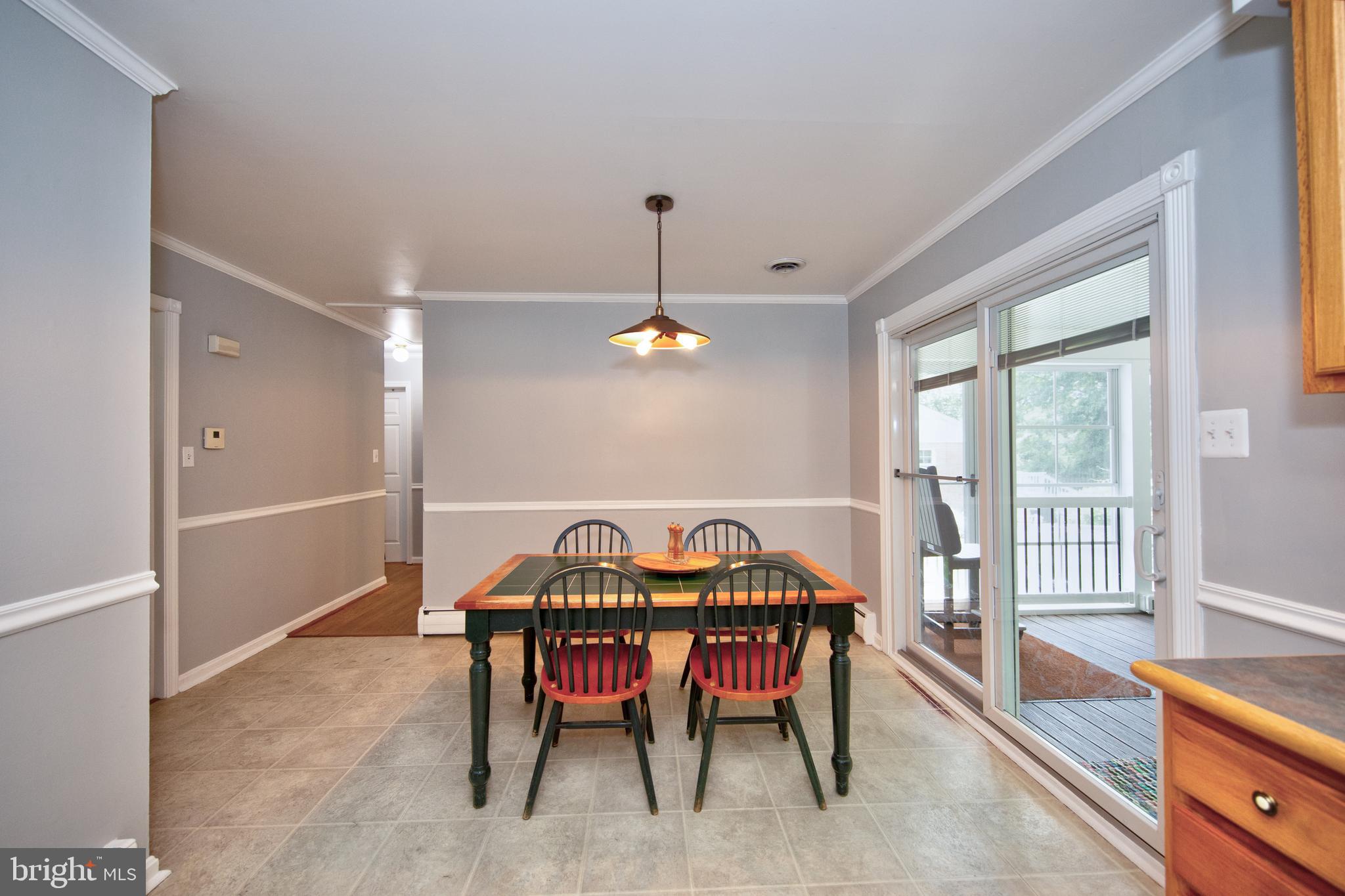 214 W Road Essex, MD 21221 - Photo 11 of 33 Lots of table space