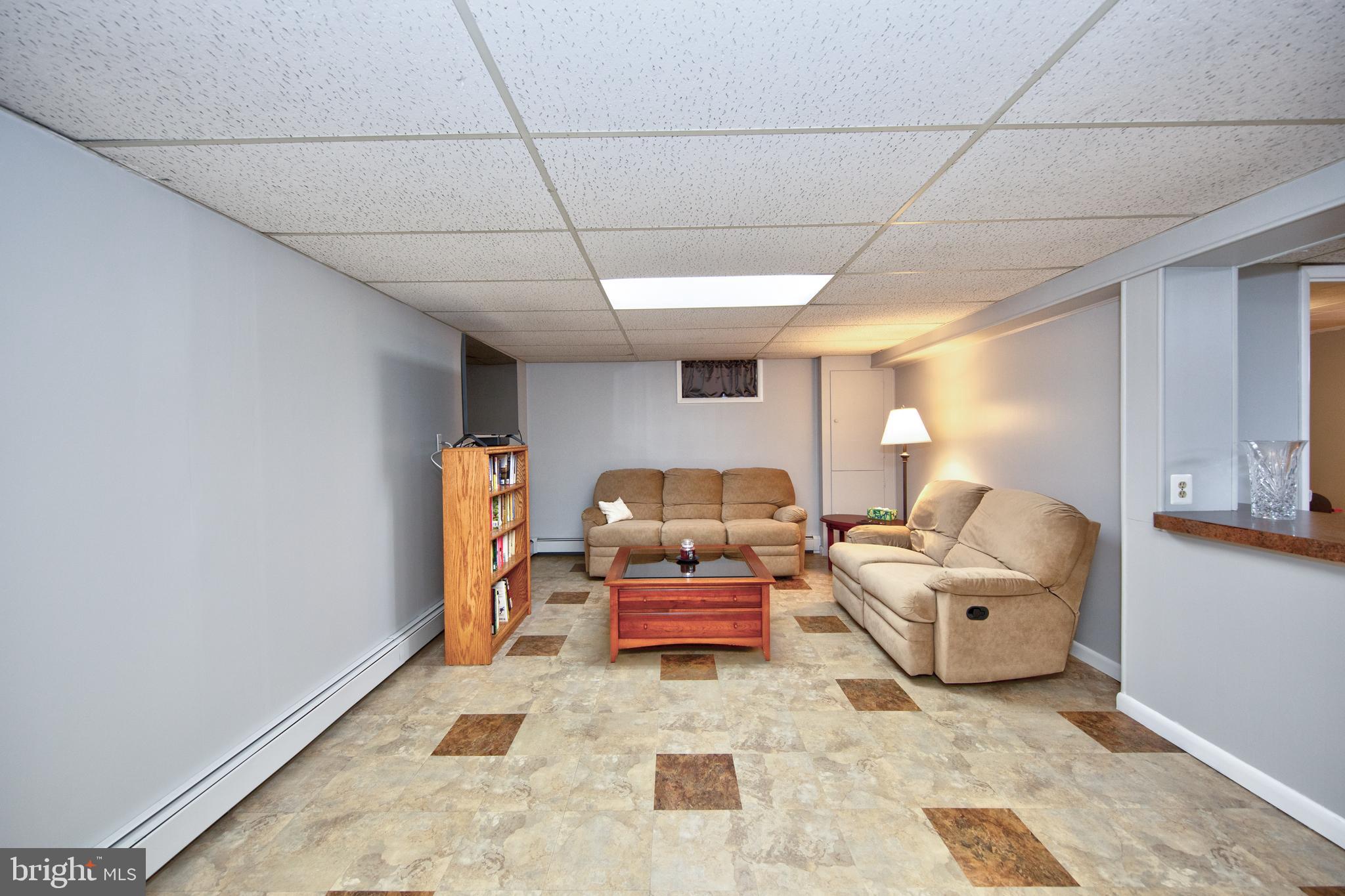 214 W Road Essex, MD 21221 - Photo 21 of 33 Plenty of room to entertain!