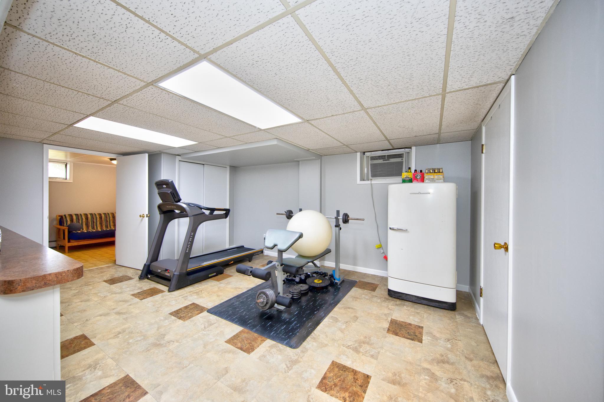 214 W Road Essex, MD 21221 - Photo 23 of 33 Exercise room