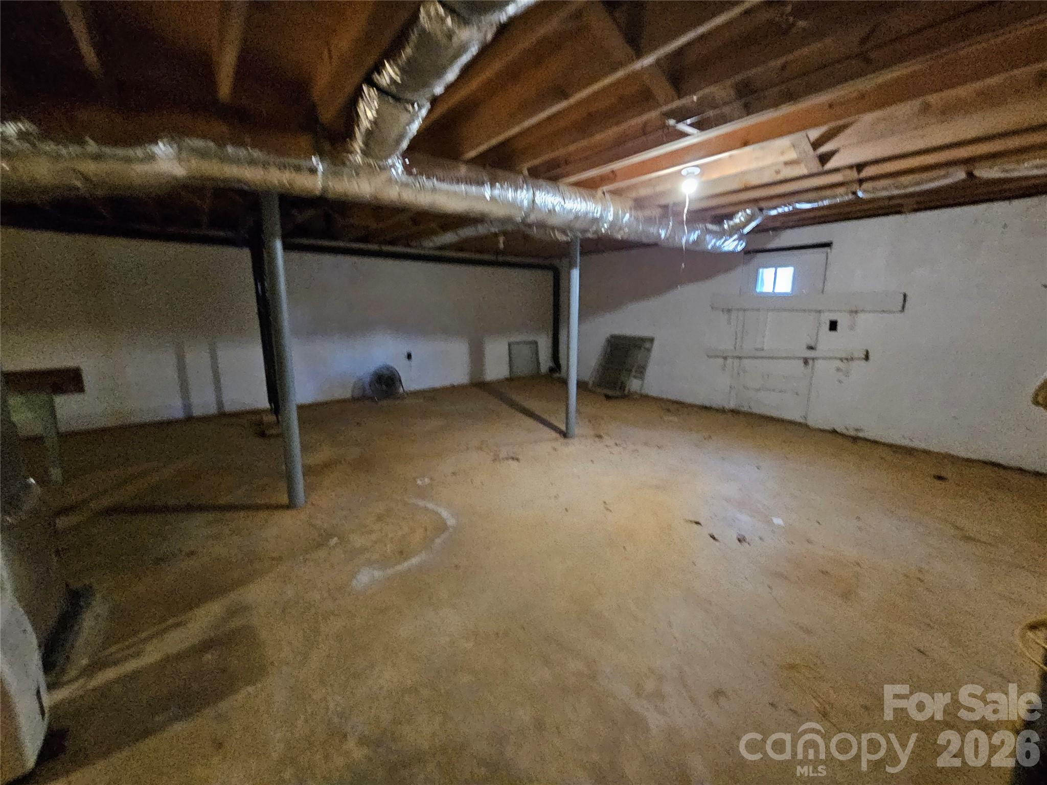 7440 Tuckaseegee Road Kannapolis, NC 28081 - Photo 12 of 17 a view of an empty room