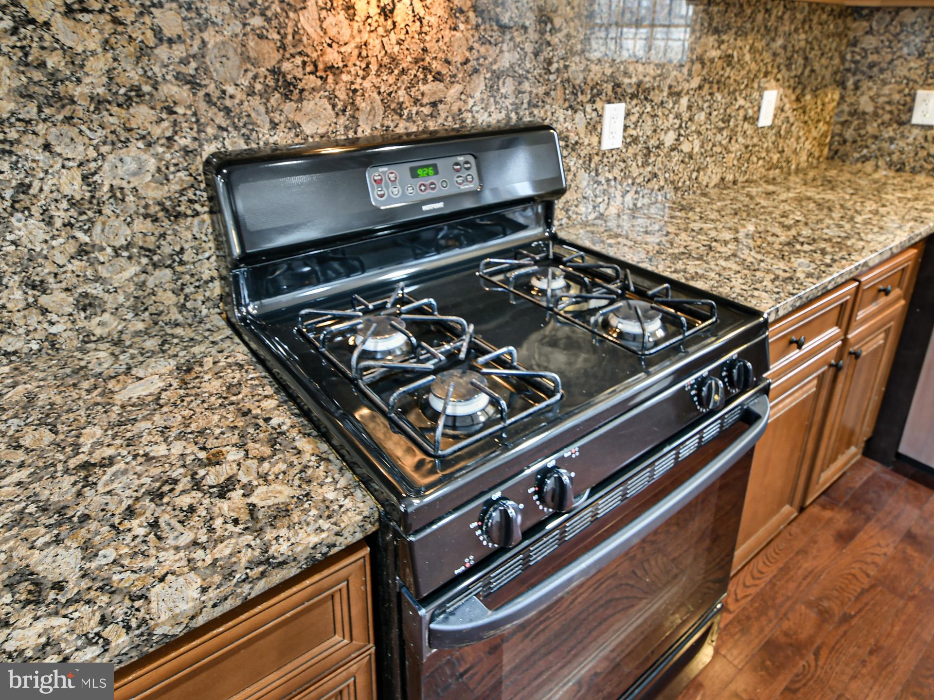 620 Irving Street Northwest, Unit 1 Washington, DC 20010 - Photo 11 of 60