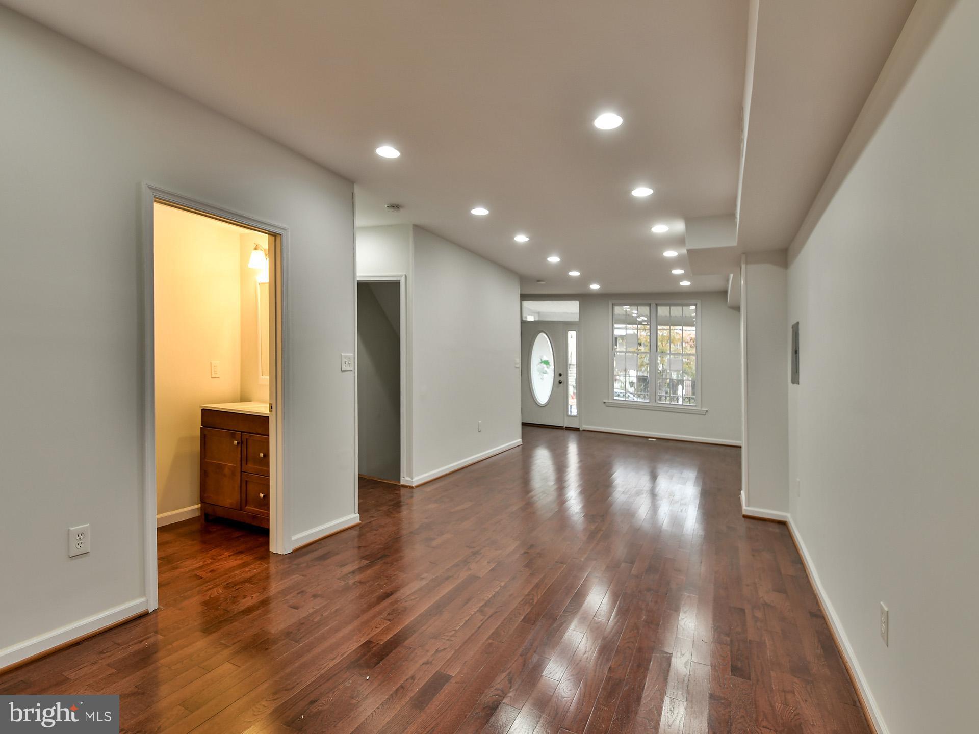 620 Irving Street Northwest, Unit 1 Washington, DC 20010 - Photo 15 of 60