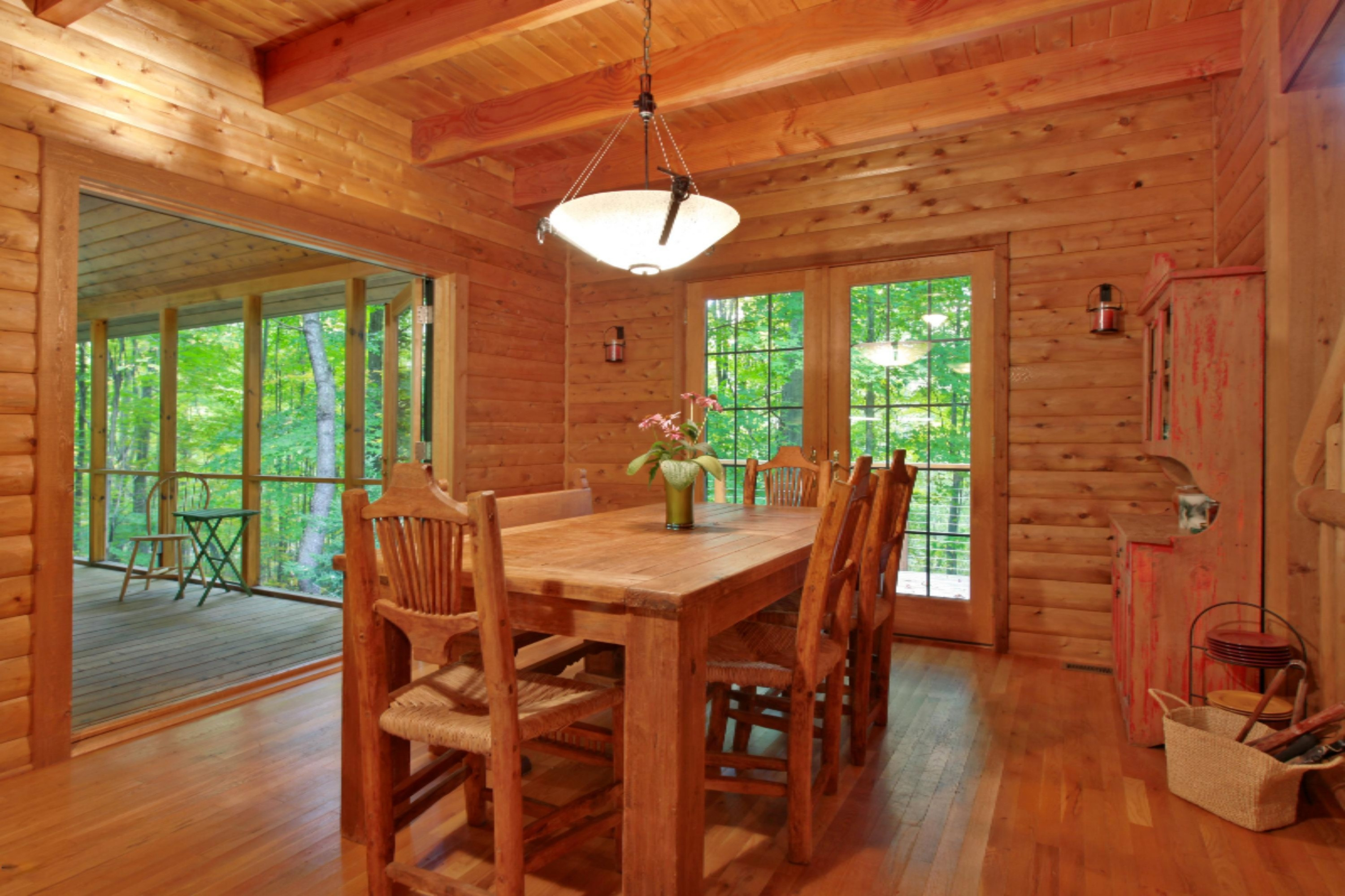 48 Camp Madron Road Buchanan, MI 49107 - Photo 3 of 14 Dining room