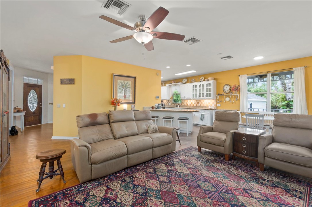 8680 Indrio Road Fort Pierce, FL 34951 - Photo 17 of 36 Gallery Image 17