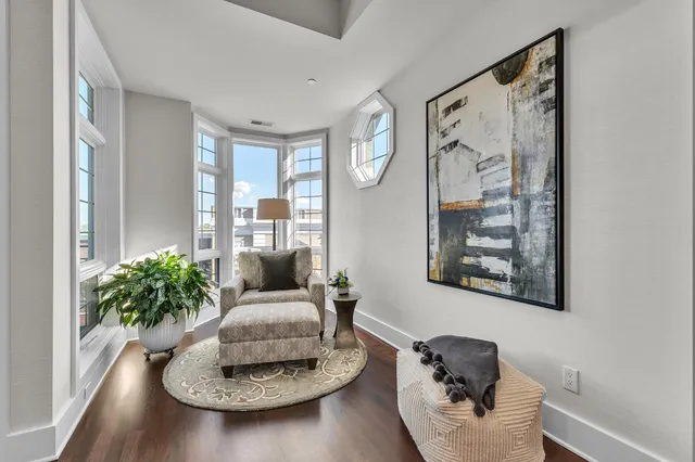 $2,300,000 | 801 West Ann Arbor Trail, Unit 306, Plymouth, MI 48170