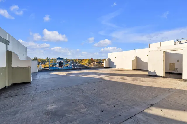 $2,300,000 | 801 West Ann Arbor Trail, Unit 306, Plymouth, MI 48170