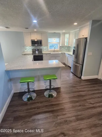 $3,200 | 333 Bahama Drive, Indialantic, FL 32903