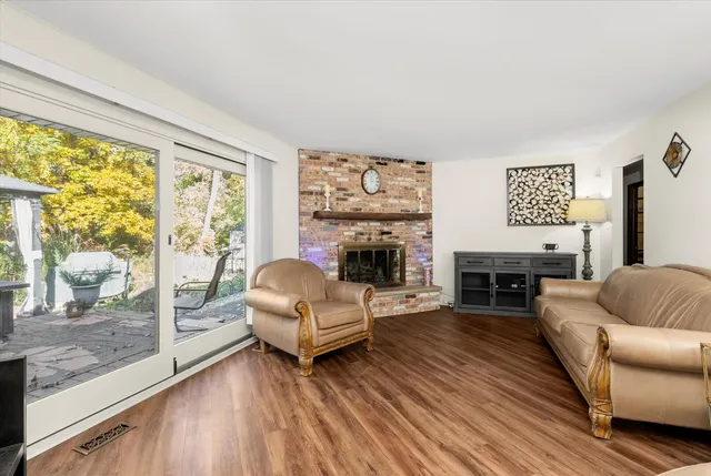 $297,000 | 71 Hereford Drive, Crete, IL 60417