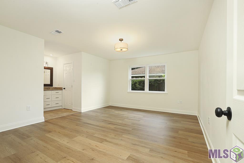 15131 Profit Avenue Baton Rouge, LA 70817 - Photo 5 of 15 Gallery Image 5