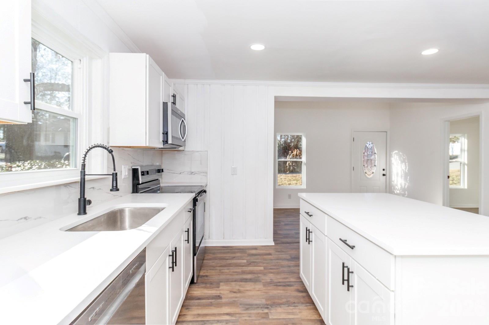 123 Riverside Drive Mount Holly, NC 28120 - Photo 5 of 18