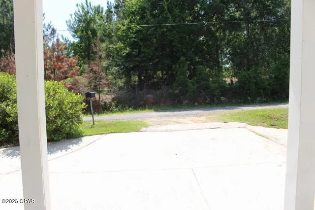 $225,000 | 2100 3rd Avenue, Sneads, FL 32460