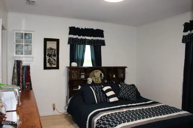 $225,000 | 2100 3rd Avenue, Sneads, FL 32460