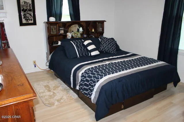 $225,000 | 2100 3rd Avenue, Sneads, FL 32460