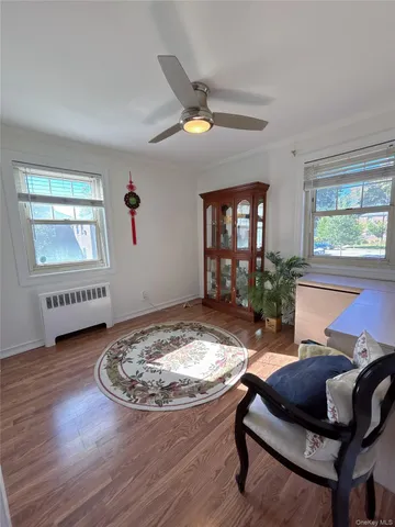 $458,000 | 255-10 61st Avenue, Unit 907 | Little Neck