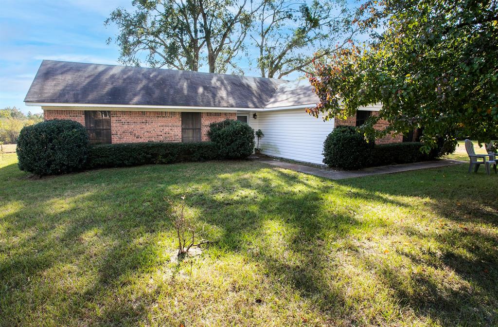 15377 County Road 1134 Tyler, TX 75709 - Photo 5 of 16 a view of a backyard