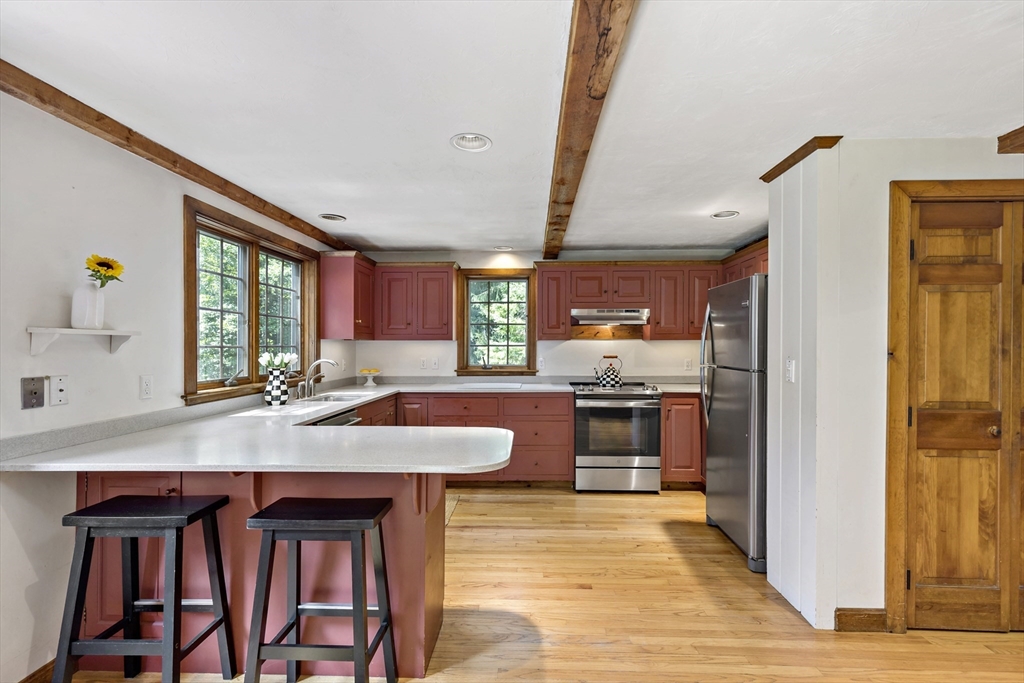 7 Oak Ridge Road Sandwich, MA 02537 - Photo 16 of 41