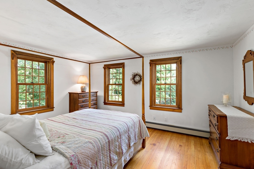 7 Oak Ridge Road Sandwich, MA 02537 - Photo 31 of 41