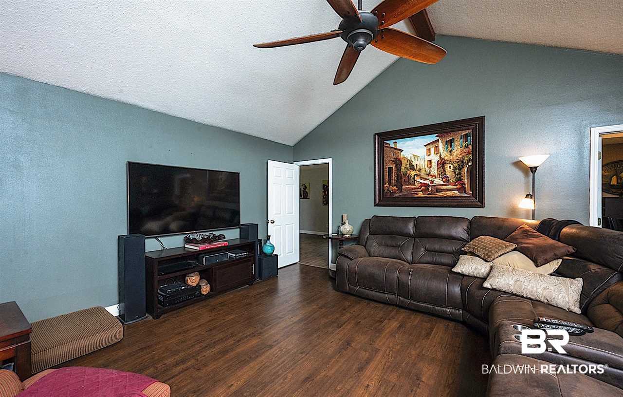 225 Maplewood Loop Daphne, AL 36526 - Photo 5 of 21