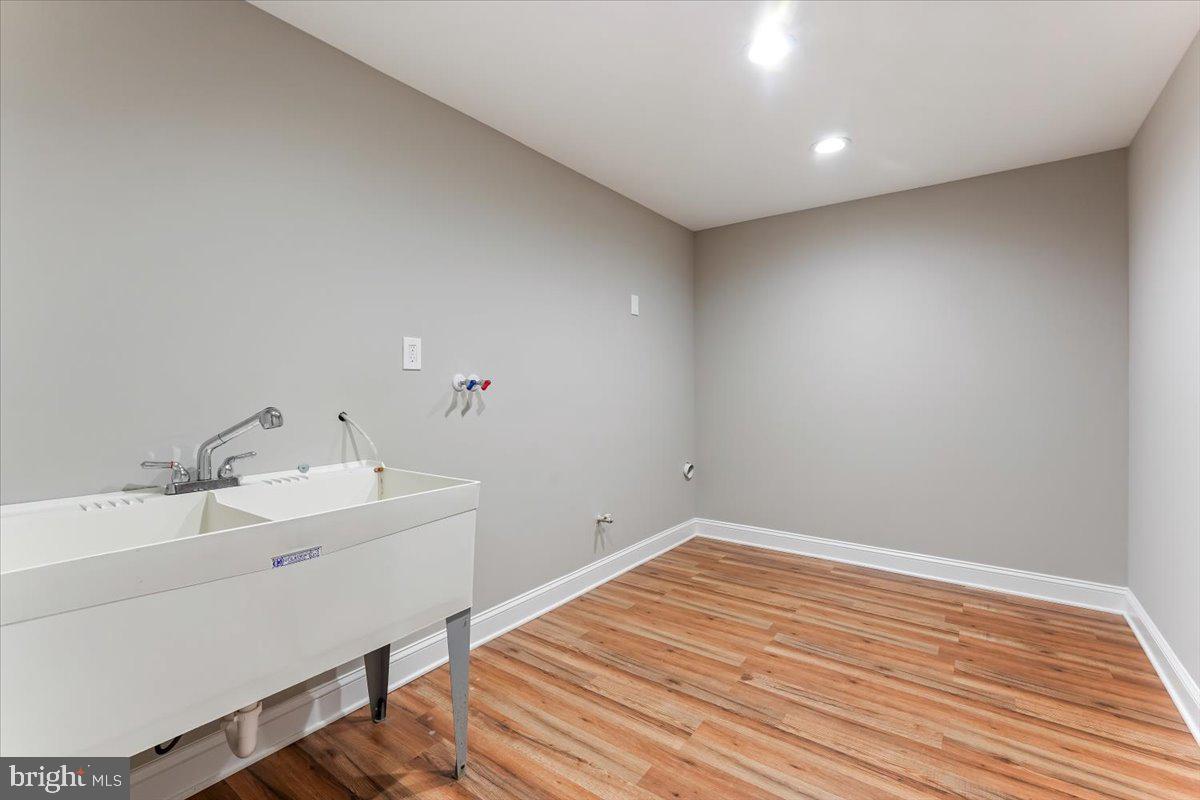 461 Collins Drive Springfield, PA 19064 - Photo 30 of 38 Huge Laundry Room