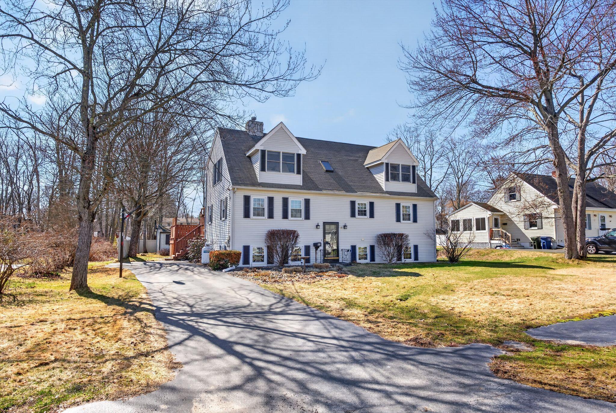 63 Scott Road South Portland, ME 04106 - Photo 2 of 53 1_DSC00328