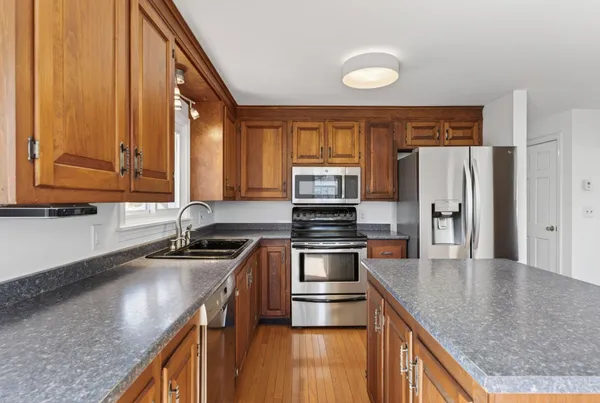 $699,000 | 63 Scott Road, South Portland, ME 04106