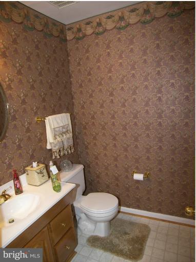13603 Gentry Court Laurel, MD 20708 - Photo 18 of 21 Bath