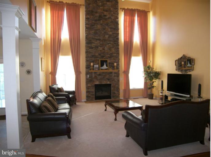 13603 Gentry Court Laurel, MD 20708 - Photo 8 of 21 Family Room