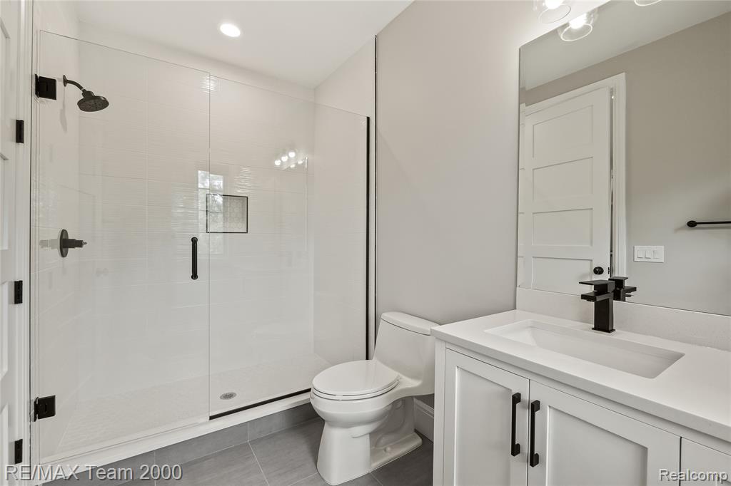 32575 Romsey Road Franklin, MI 48025 - Photo 31 of 54