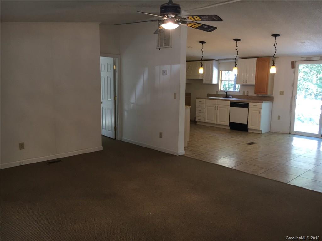 7115 Henry Harris Road Lancaster, SC 29720 - Photo 5 of 23 Gallery Image 5