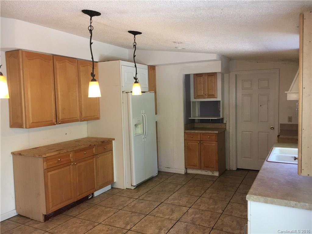 7115 Henry Harris Road Lancaster, SC 29720 - Photo 8 of 23 Gallery Image 8