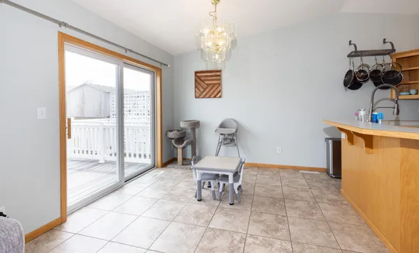 $274,900 | 905 11th Street West, West Fargo, ND 58078