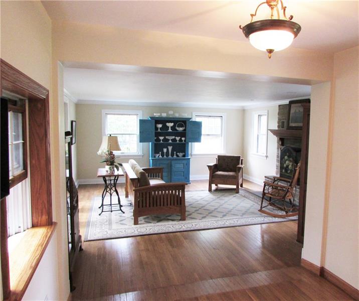 9700 Woodland Road Pittsburgh, PA 15237 - Photo 15 of 24 Gallery Image 15