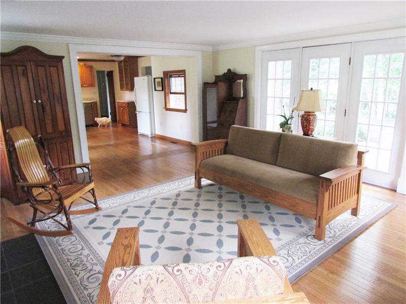 9700 Woodland Road Pittsburgh, PA 15237 - Photo 16 of 24 Gallery Image 16