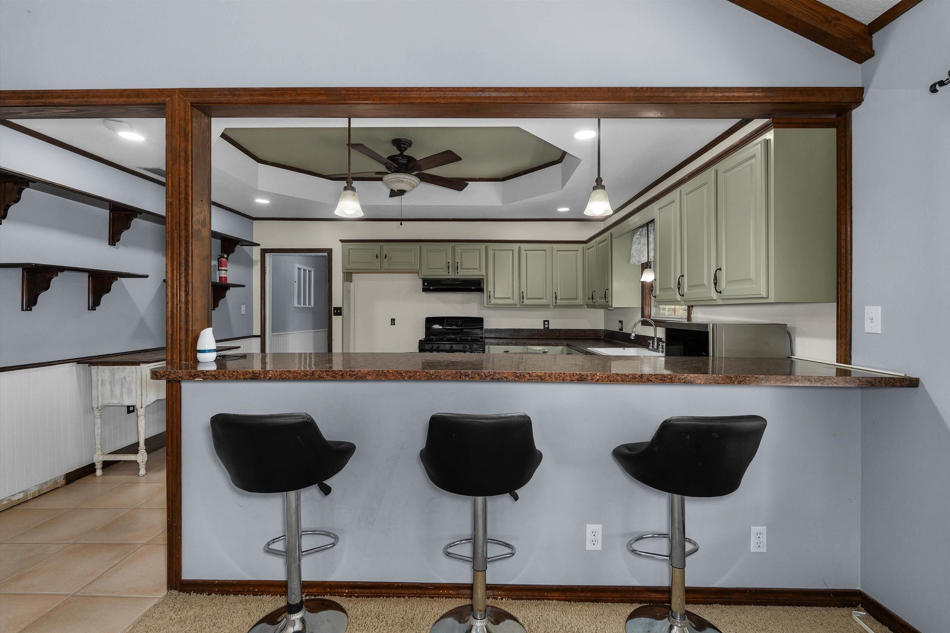 127 Private Road Gary City, TX 75643 - Photo 6 of 34 Gallery Image 6